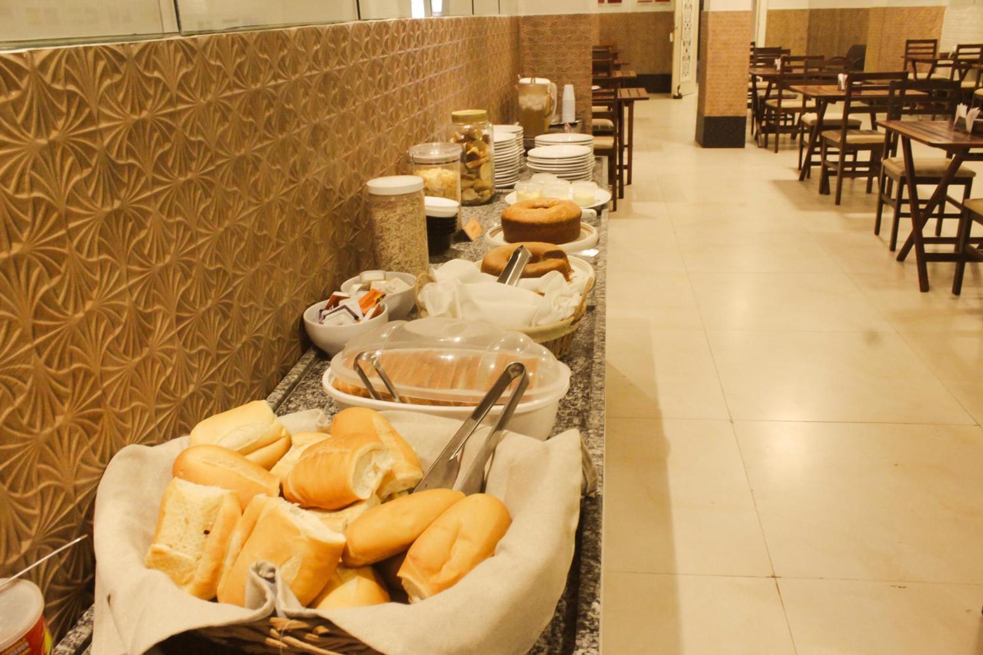 Hotel Do Largo มาเนาส์ ภายนอก รูปภาพ