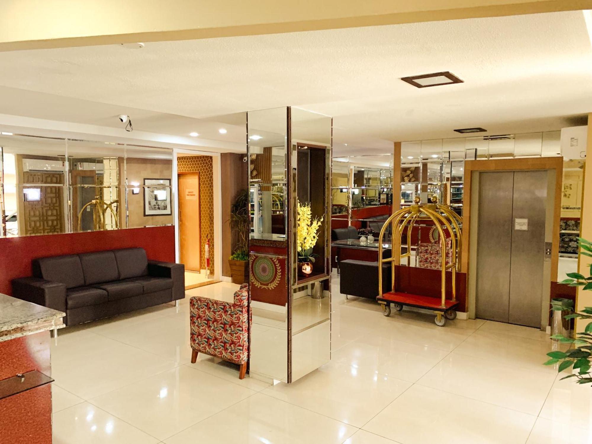 Hotel Do Largo มาเนาส์ ภายนอก รูปภาพ
