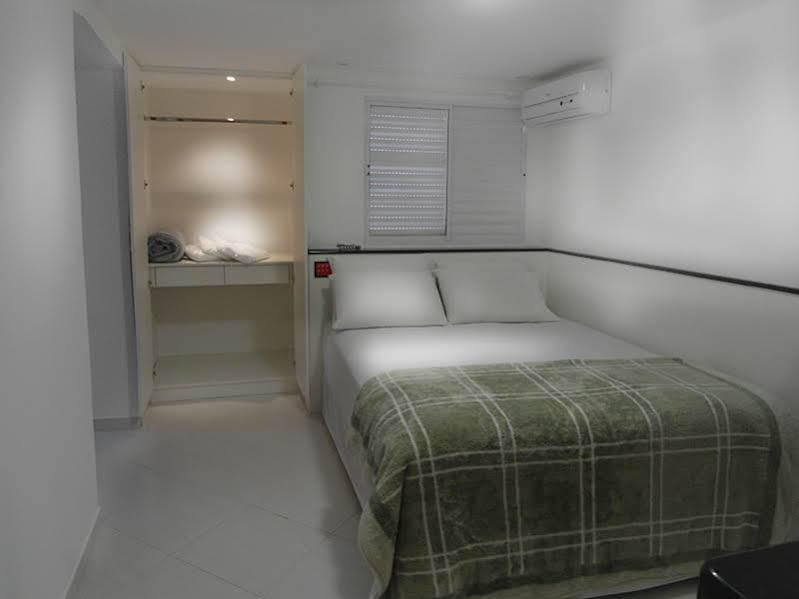 Hotel Do Largo มาเนาส์ ภายนอก รูปภาพ
